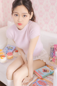 十二寡妇征西